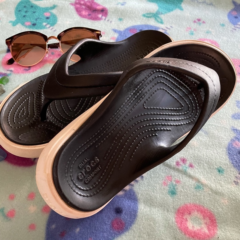 The Crocs Bayaband Flip